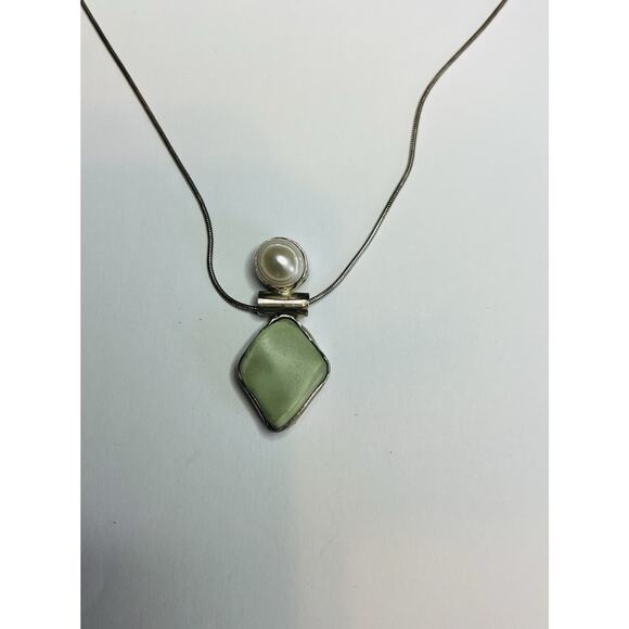 IJC Italy 925 Sterling Green Stone Pearl Pendant Necklace 28” Chain - Picture 6 of 8